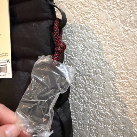 Woolrich x Target Quilted Sheep Tote Bag Black - Picture 3 of 11